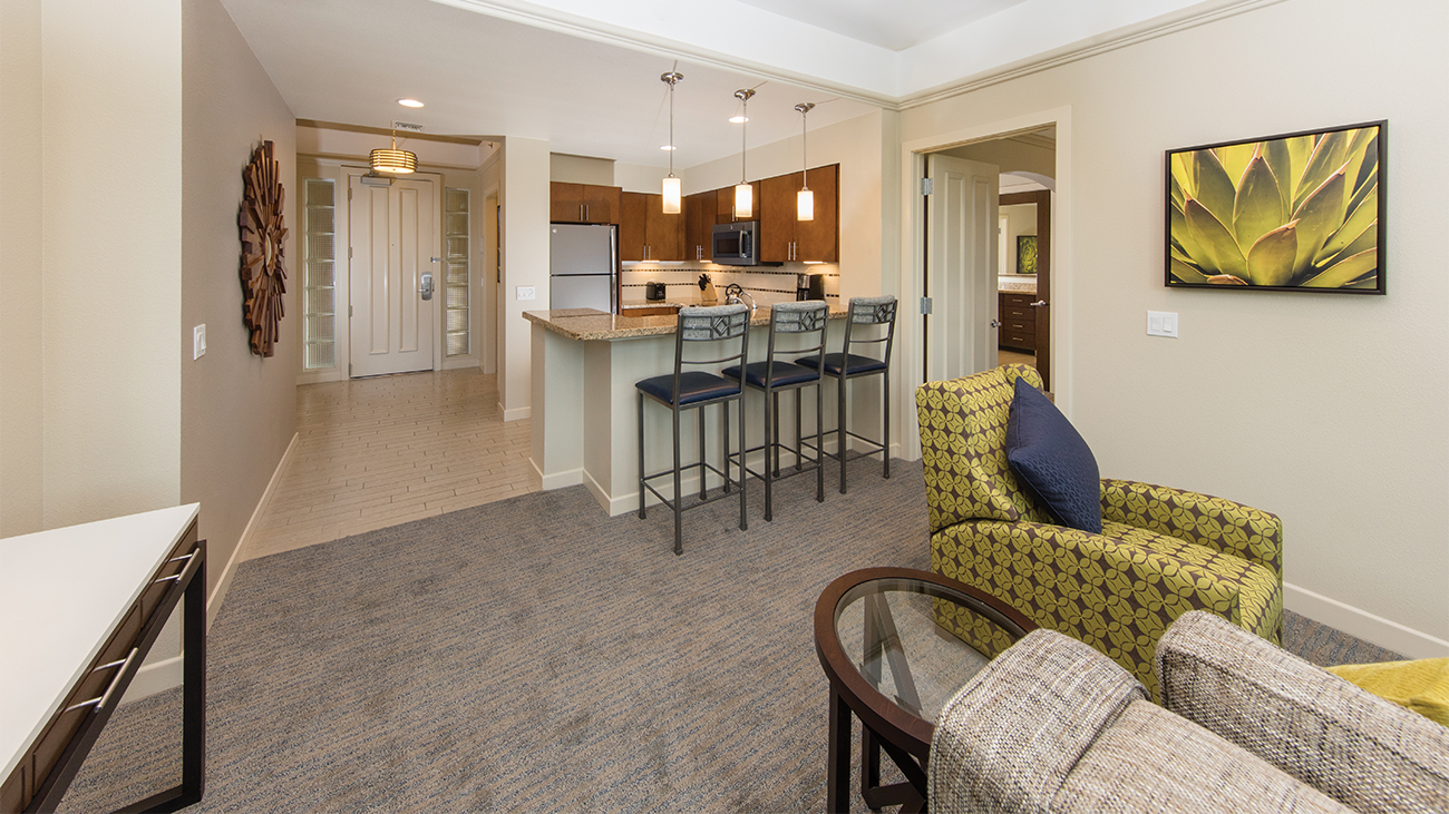 Living Room and Kitchen (1- or 2-Bedroom Villa)